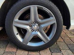 Weiß Gebraucht 2013 Mercedes ML350 SUV | 21.699 € (Etwas zu teuer)