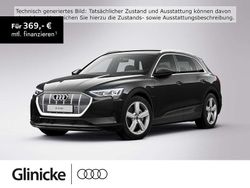 Brillantschwarz Gebraucht 2022 Audi e-tron Ambiente SUV | 28.970 € (Guter Preis)