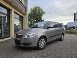Beige Gebraucht 2009 Skoda Fabia Kleinwagen | 1.425 € (Fairer Preis)