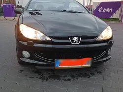 Schwarz Gebraucht 2007 Peugeot 206 Cabrio | 1.100 €