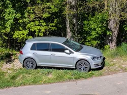 Silber Gebraucht 2016 VW Golf VII Allstar Limousine | 12.000 € (Fairer Preis)