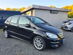 Schwarz Gebraucht 2009 Mercedes B200 Van / Kleinbus | 5.990 € (Fairer Preis)