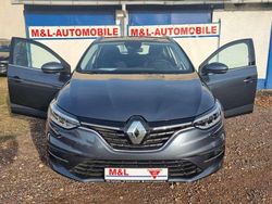 Titangrau Gebraucht 2023 Renault Mégane GrandTour Business Kombi | 14.750 € (Fairer Preis)