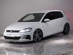Pure white Gebraucht 2018 VW Golf VII GTD Limousine | 19.950 € (Teuer)