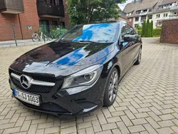 Schwarz Gebraucht 2016 Mercedes CLA180 Urban Limousine | 11.900 € (Fairer Preis)