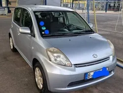 Silber Gebraucht 2007 Daihatsu Sirion Kleinwagen | 3.450 € (Fairer Preis)