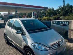 Silber Gebraucht 2005 Mercedes A170 Classic Limousine | 4.700 € (Fairer Preis)
