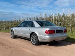 Silber Gebraucht 2002 Audi A8 Limousine | 9.900 €
