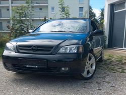 Schwarz Gebraucht 2003 Opel Astra Cabriolet Cabrio | 1.650 € (Fairer Preis)