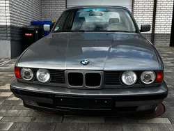 Silber Gebraucht 1993 BMW 520 Limousine | 4.200 €