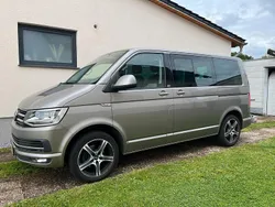 Beige Gebraucht 2015 VW T6 Generation Six Van | 26.500 € (Fairer Preis)
