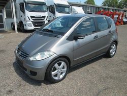 Grau Gebraucht 2006 Mercedes A180 Kleinwagen | 690 €
