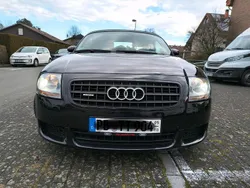 Schwarz Gebraucht 2005 Audi TT Roadster Cabrio | 18.900 €