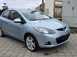 Blau Gebraucht 2009 Mazda 2 Independence Kleinwagen | 2.990 € (Guter Preis)
