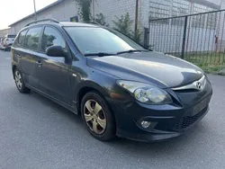 Schwarz Gebraucht 2010 Hyundai i30 Edition+ Kombi | 1.000 € (Superpreis)