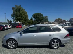Silber Gebraucht 2011 VW Golf VI Comfortline Kombi | 6.250 € (Guter Preis)