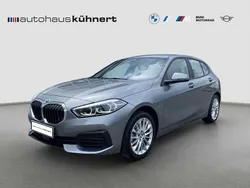 Skyscraper grau metallic Gebraucht 2023 BMW 118 Advantage Kleinwagen | 25.365 € (Fairer Preis)
