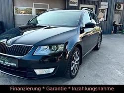 Schwarz Gebraucht 2016 Skoda Octavia Kombi | 9.900 € (Guter Preis)