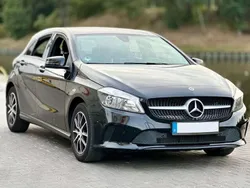 Schwarz Gebraucht 2017 Mercedes A180 Urban Limousine | 21.000 € (Teuer)