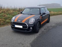 Schwarz Gebraucht 2015 Mini ONE Kleinwagen | 7.950 € (Fairer Preis)