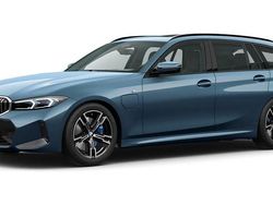 Blau Gebraucht 2024 BMW 330e Comfort Edition Kombi | 52.620 €