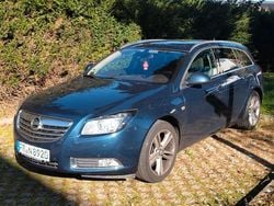 Blau Gebraucht 2013 Opel Insignia Edition Kombi | 8.300 € (Fairer Preis)