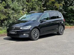 Schwarz Gebraucht 2016 VW Touran Highline Van / Kleinbus | 14.990 € (Guter Preis)