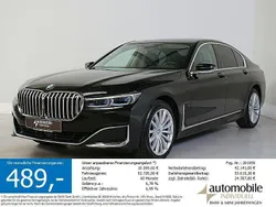 Schwarz Gebraucht 2019 BMW 730 Sport Line Limousine | 46.240 € (Etwas zu teuer)