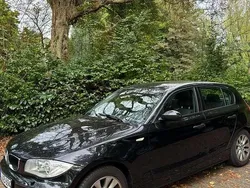 Grün Gebraucht 2006 BMW 118 Kleinwagen | 2.150 € (Fairer Preis)