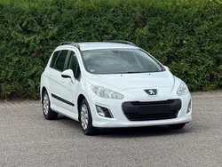 Weiß Gebraucht 2011 Peugeot 308 Access Kombi | 3.499 € (Fairer Preis)