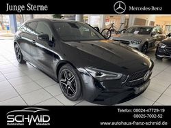 Schwarz Gebraucht 2023 Mercedes CLA200 Shooting Brake AMG Line Premium Kombi | 34.850 € (Fairer Preis)