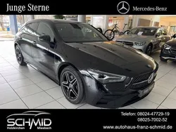 Schwarz Gebraucht 2023 Mercedes CLA200 Shooting Brake AMG Line Premium Kombi | 35.350 € (Fairer Preis)