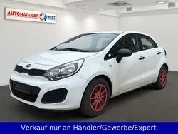 Weiß Gebraucht 2013 Kia Rio Limousine | 3.199 € (Superpreis)