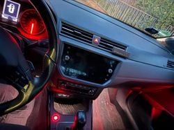 Grau Gebraucht 2018 Seat Arona FR SUV | 11.500 € (Guter Preis)