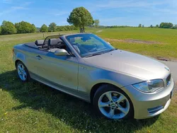 Silber Gebraucht 2008 BMW 118 Cabriolet Advantage Cabrio | 9.450 € (Fairer Preis)
