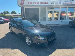 Schwarz Gebraucht 2010 Audi A4 Attraction Kombi | 4.199 € (Etwas zu teuer)