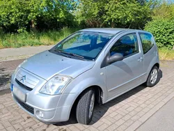 Silber Gebraucht 2007 Citroën C2 Kleinwagen | 2.000 €