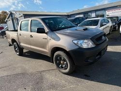 Braun Gebraucht 2011 Toyota HiLux Life Abholung | 8.900 € (Fairer Preis)