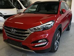 Rot Gebraucht 2017 Hyundai Tucson Premium SUV | 16.700 € (Fairer Preis)