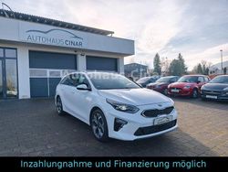 Weiß Gebraucht 2021 Kia Ceed Sportswagon Spirit Kombi | 20.490 € (Fairer Preis)