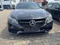 Schwarz Gebraucht 2013 Mercedes E63 AMG AMG Limousine | 19.890 € (Guter Preis)