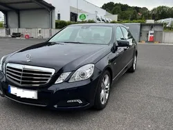 Blau Gebraucht 2009 Mercedes E250 Avantgarde Limousine | 17.900 € (Teuer)