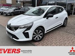 Antarktisweiß Gebraucht 2024 Mitsubishi Colt Limousine | 14.950 € (Fairer Preis)