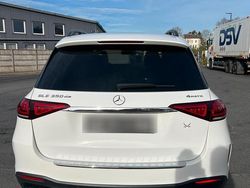 Weiß Gebraucht 2022 Mercedes GLE350 AMG line SUV | 56.900 € (Fairer Preis)