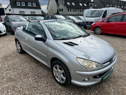 Grau Gebraucht 2003 Peugeot 206 CC Filou Cabrio | 1.500 € (Fairer Preis)