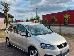Grau Gebraucht 2011 Seat Alhambra Van / Kleinbus | 8.000 € (Fairer Preis)