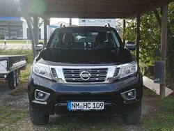 Schwarz Gebraucht 2018 Nissan PickUp Abholung | 28.980 €