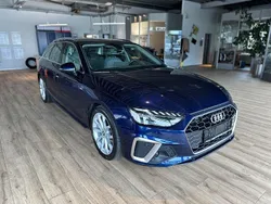Blau Gebraucht 2020 Audi A4 S-Line Kombi | 20.799 € (Guter Preis)