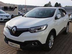 Weiß Gebraucht 2017 Renault Kadjar Experience SUV | 11.990 € (Fairer Preis)