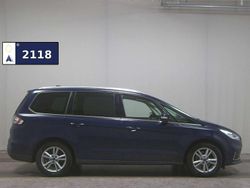 Blazerblau Gebraucht 2021 Ford Galaxy Titanium Van / Kleinbus | 15.750 € (Guter Preis)